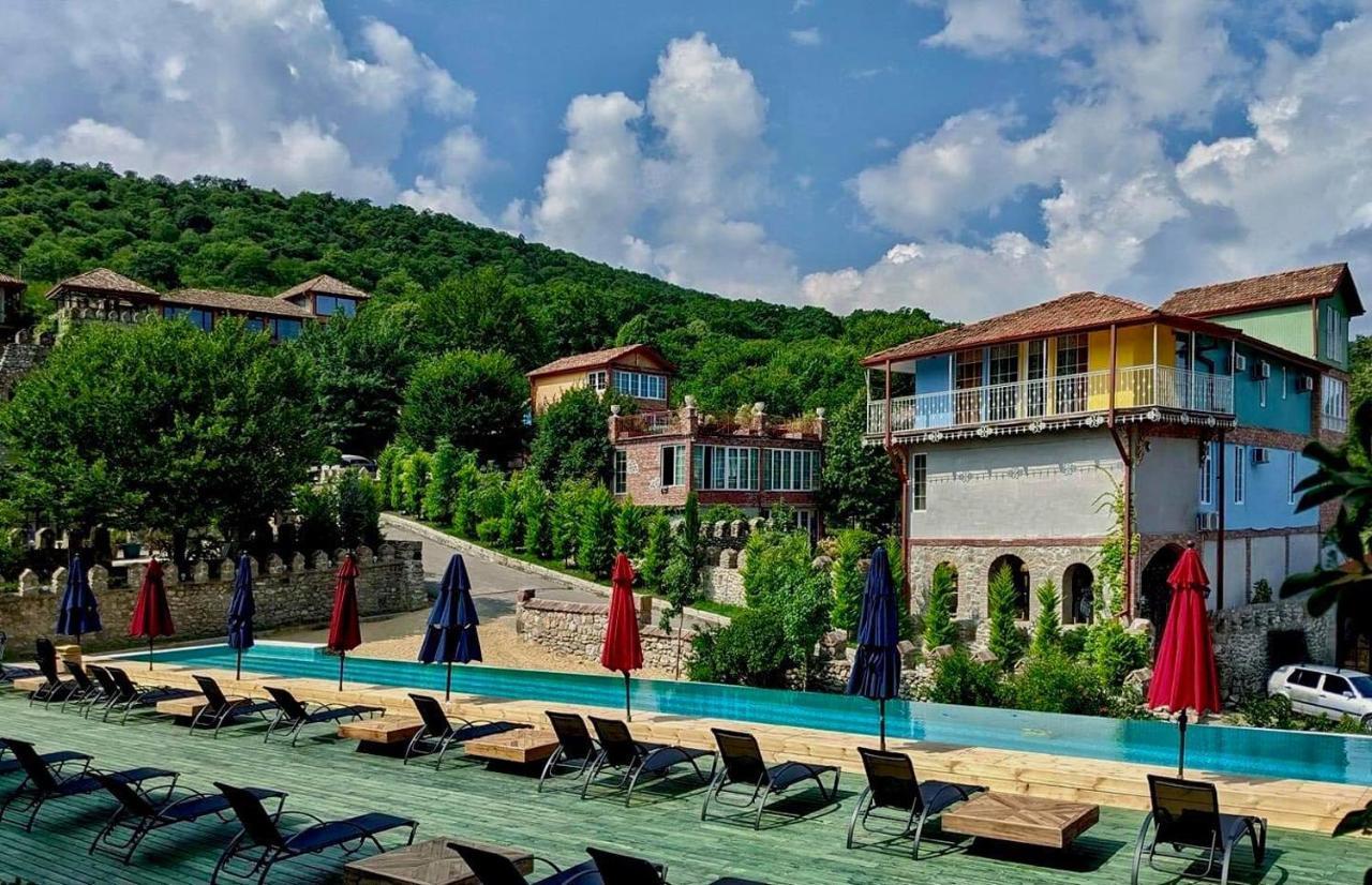 Chateau Mere Telavi Exterior photo
