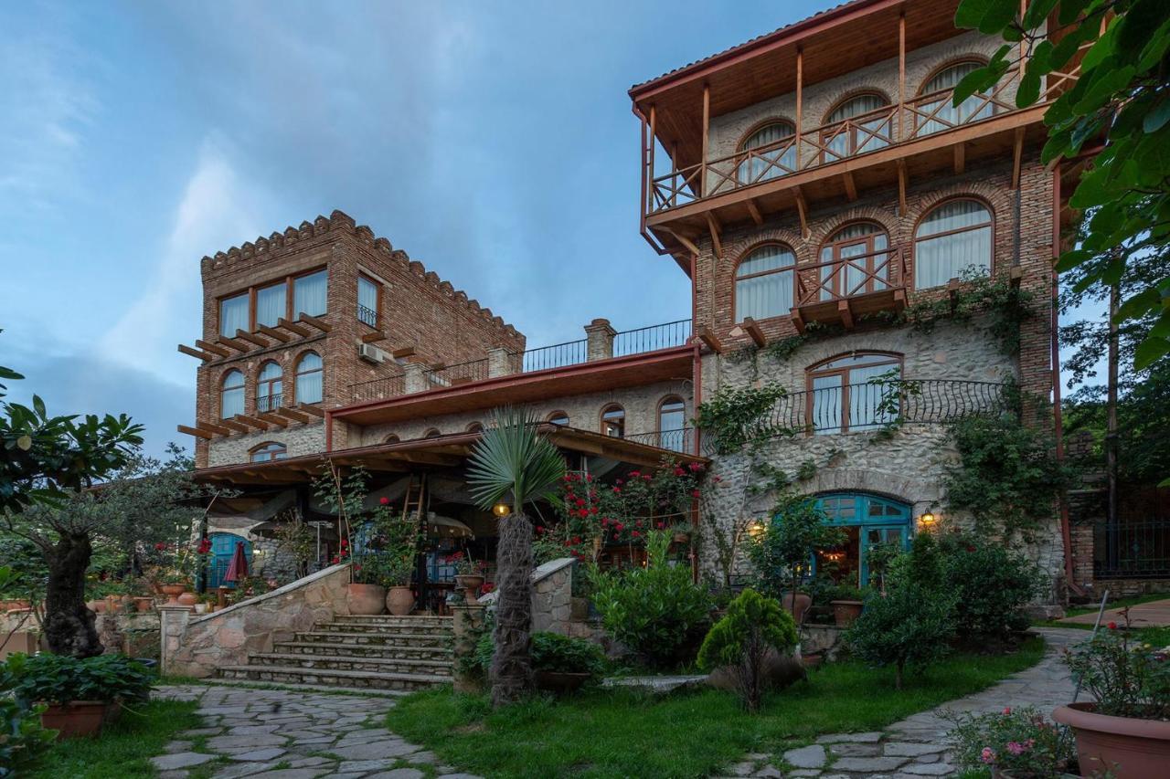 Chateau Mere Telavi Exterior photo